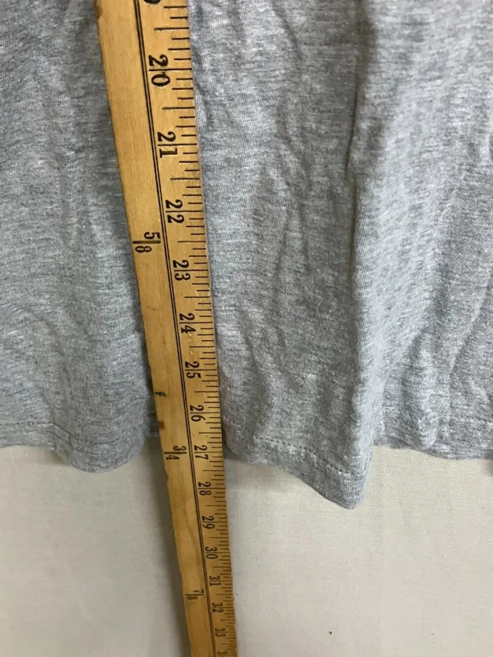 Adidas Amplifier T-Shirt Men's Medium Gray Short Sleeve Crew Neck Graphic Logo